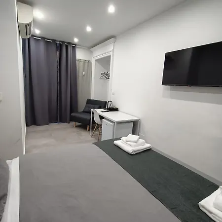 Porta Nuova 57 トリノ